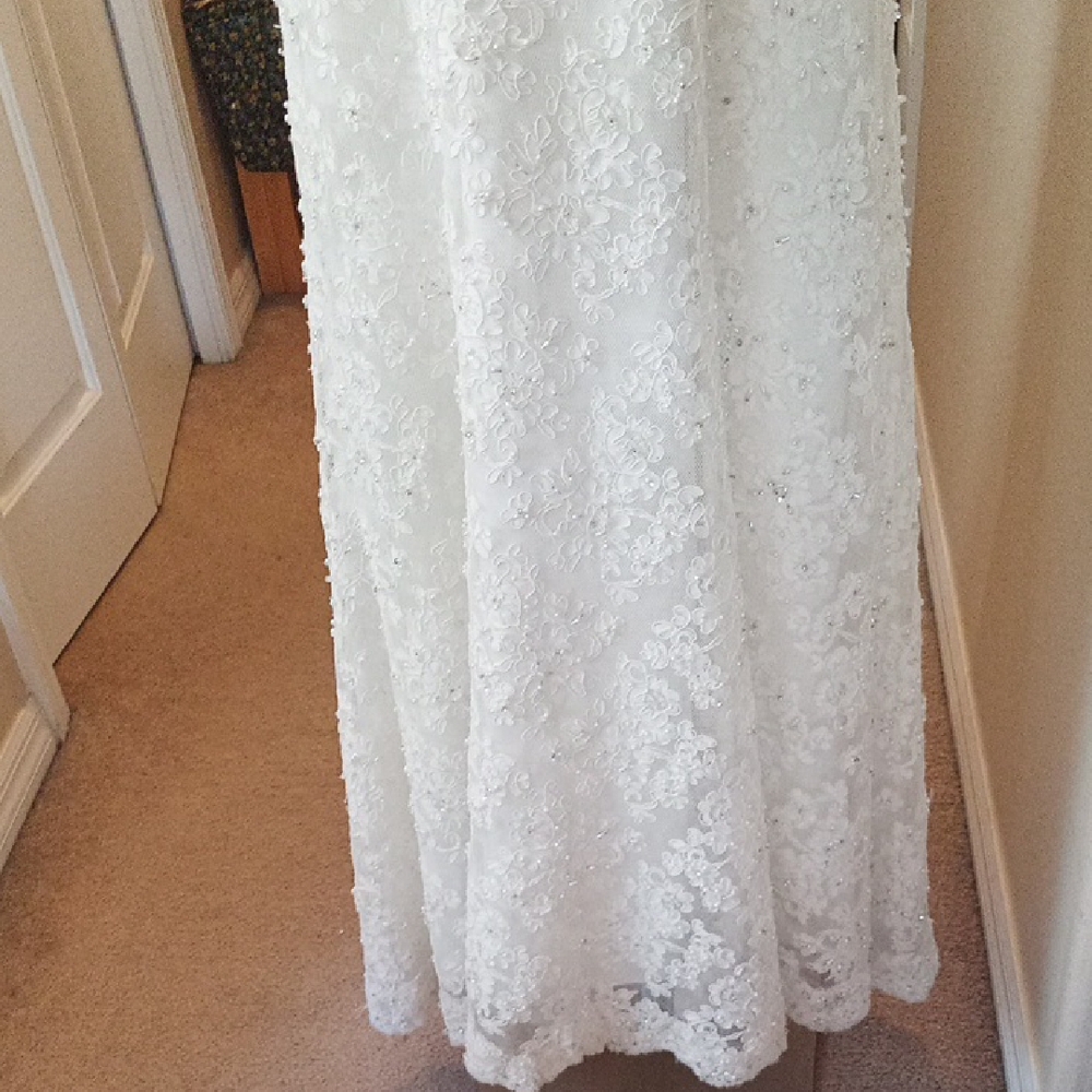 David's Bridal Ivory Halter Beaded Lace Gown By Sue Wong Size 8 - Picture 3 of 16